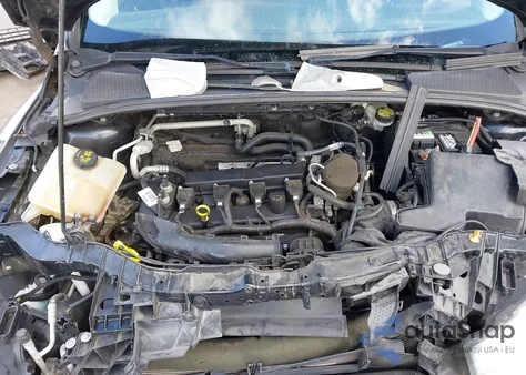 2015 Ford Focus Se z USA, uszkodzony, nr VIN 1FADP3F28FL345717